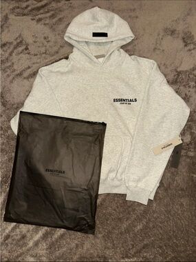 ESSENTIALS Fear of God Men's Light Gray Pullover Hoodie